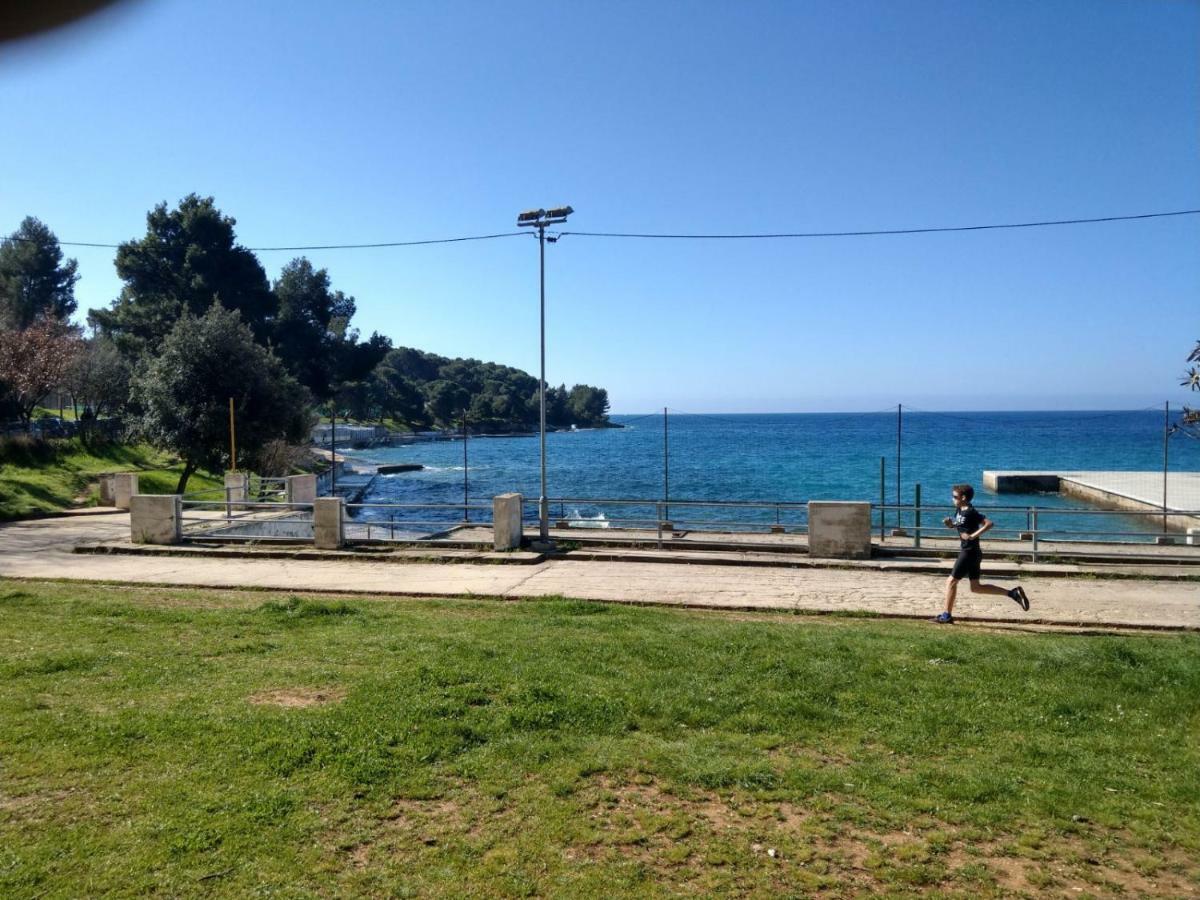 Apartment Koruna 1 Pula Bagian luar foto