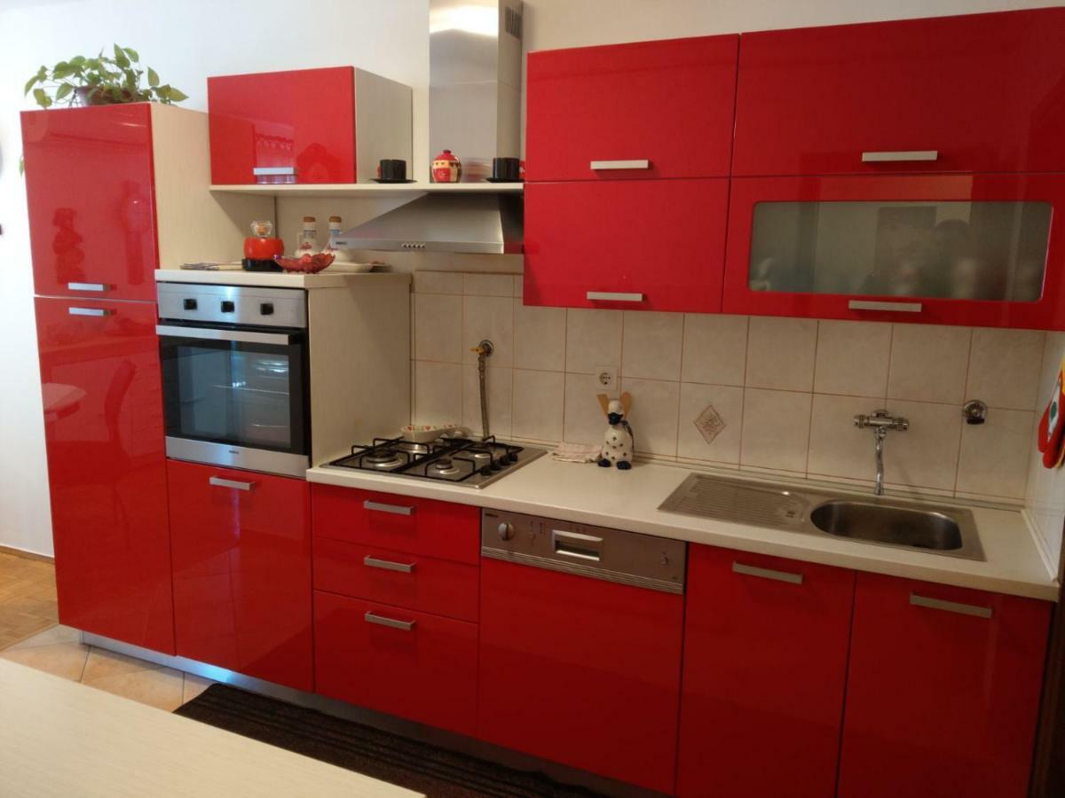 Apartment Koruna 1 Pula Bagian luar foto